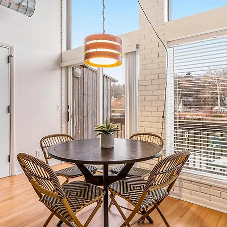 Riverside Suites - Unit B Saugatuck Esterno foto