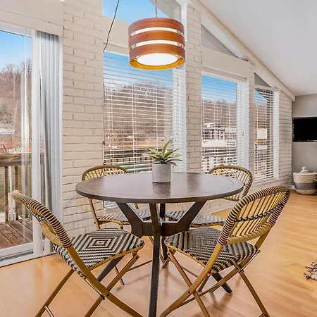 Riverside Suites - Unit B Saugatuck Esterno foto
